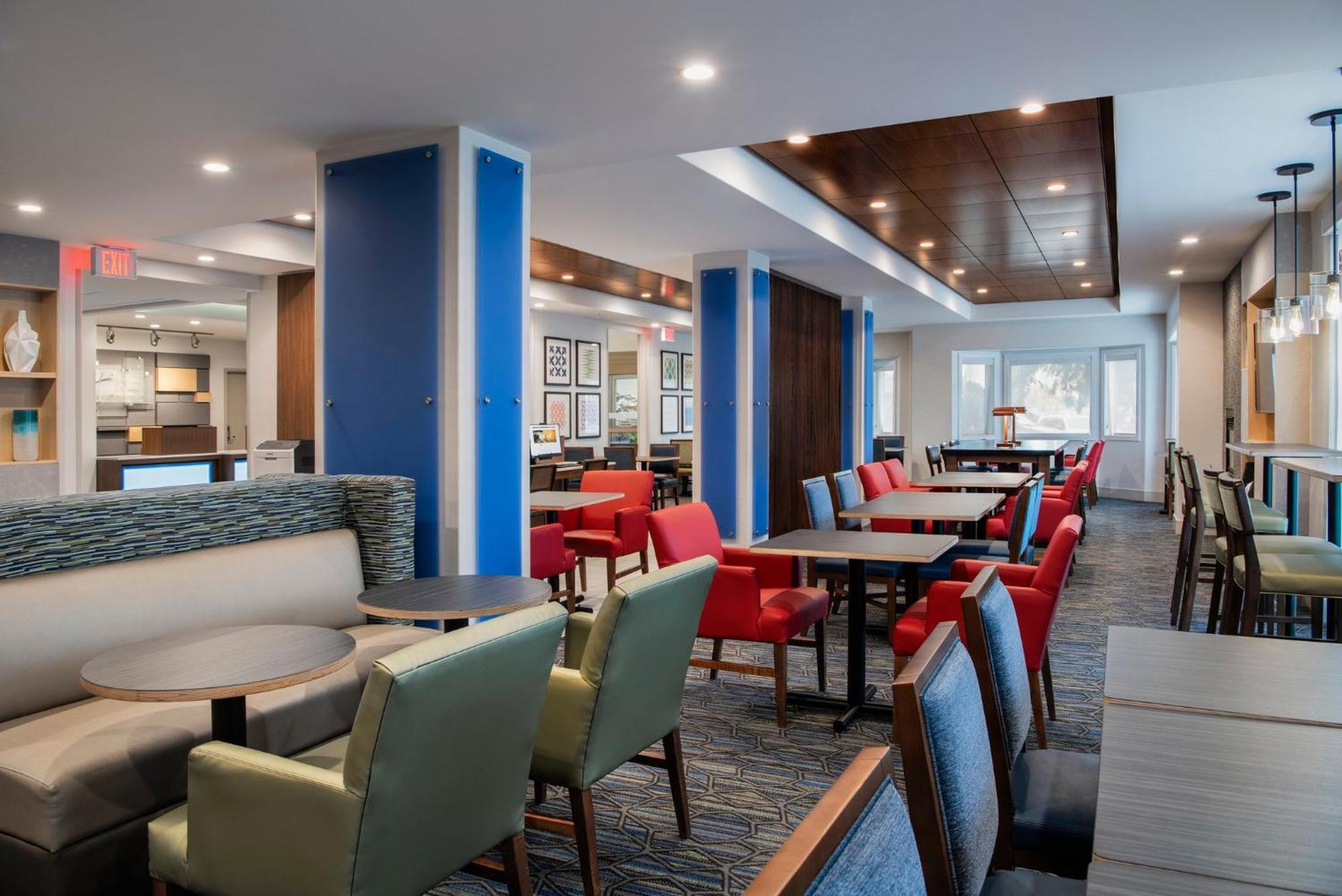 Holiday Inn Express Hotel & Suites Saskatoon By Ihg Eksteriør bilde
